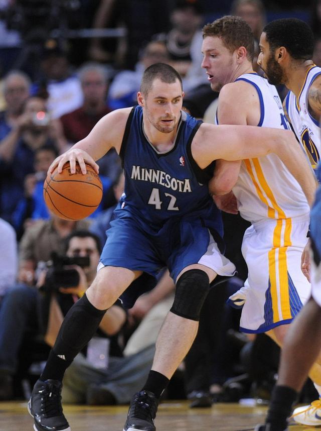 “星空体育app下载”他的花和他的名字一样美常玉的白菊2.8亿台币成交(图1) 星空体育app下载