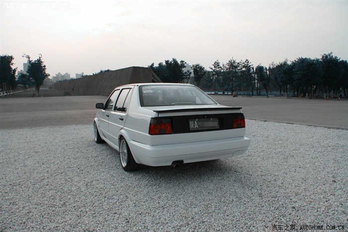 国足一位置即将迎来新面孔,本赛季表现神勇值得里皮重点考察‘星空体育APP网站’(图1) 星空体育app下载