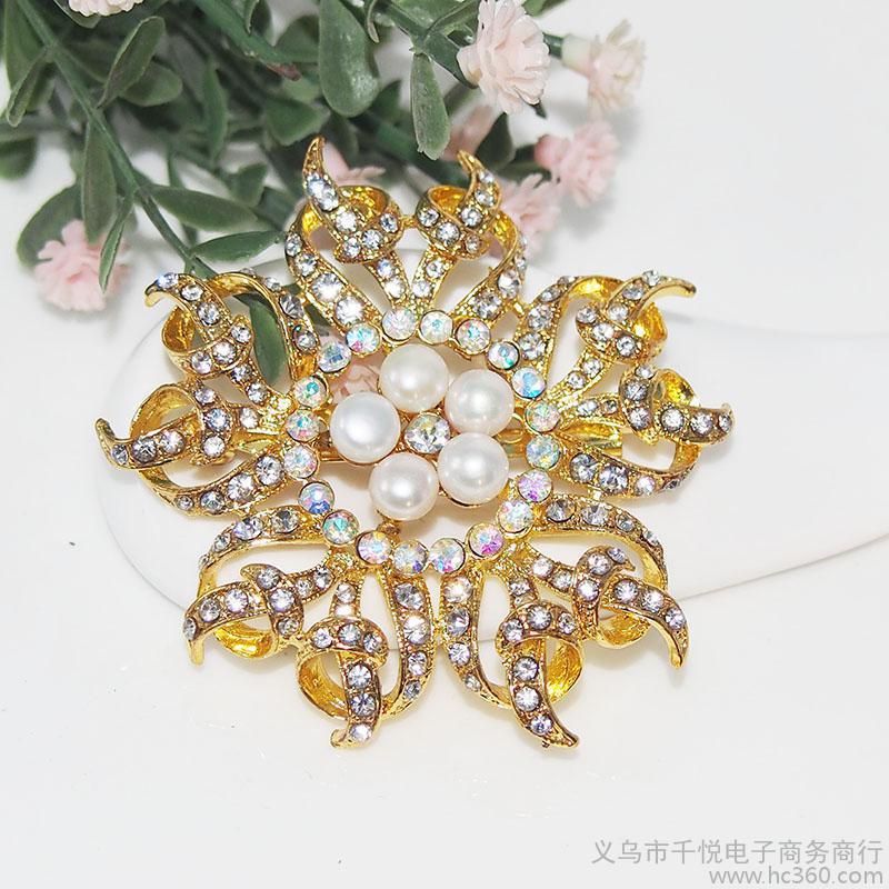 星空体育APP网站:书画收藏之怪现状:收藏热与发财热合流作者:霍晓蕙2014-06-2415:36:55来源:齐鲁晚报.panel-over(图3) 星空体育APP