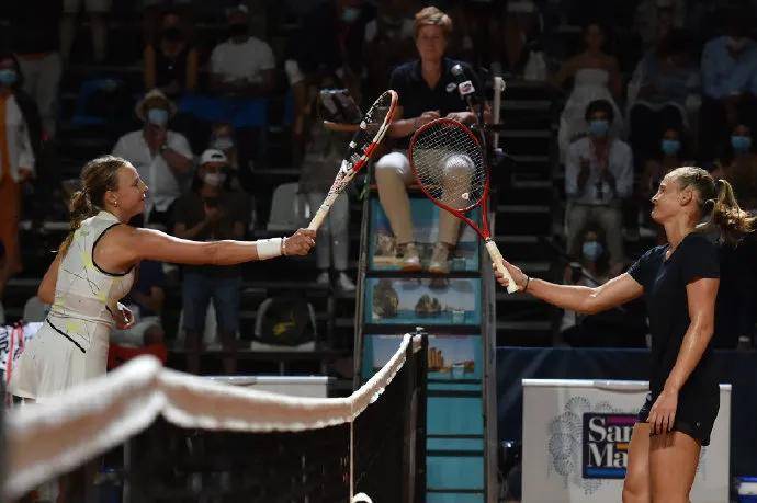 “星空体育APP”
打美网要签生死状?小将费罗巴勒莫站夺冠 瓦林卡去打挑战赛(图4) “星空体育APP”
打美网要签生死状?小将费罗巴勒莫站夺冠 瓦林卡去打挑战赛(图4)