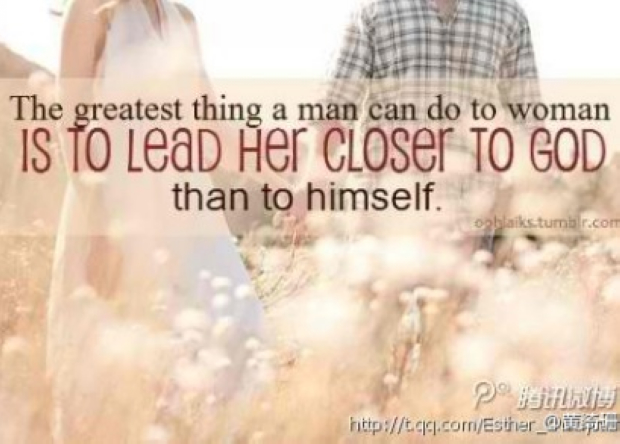 ‘星空体育app下载’致敬!紫贝贝送C罗肖像画 CR7满意携子同画合影(图1) 星空体育APP